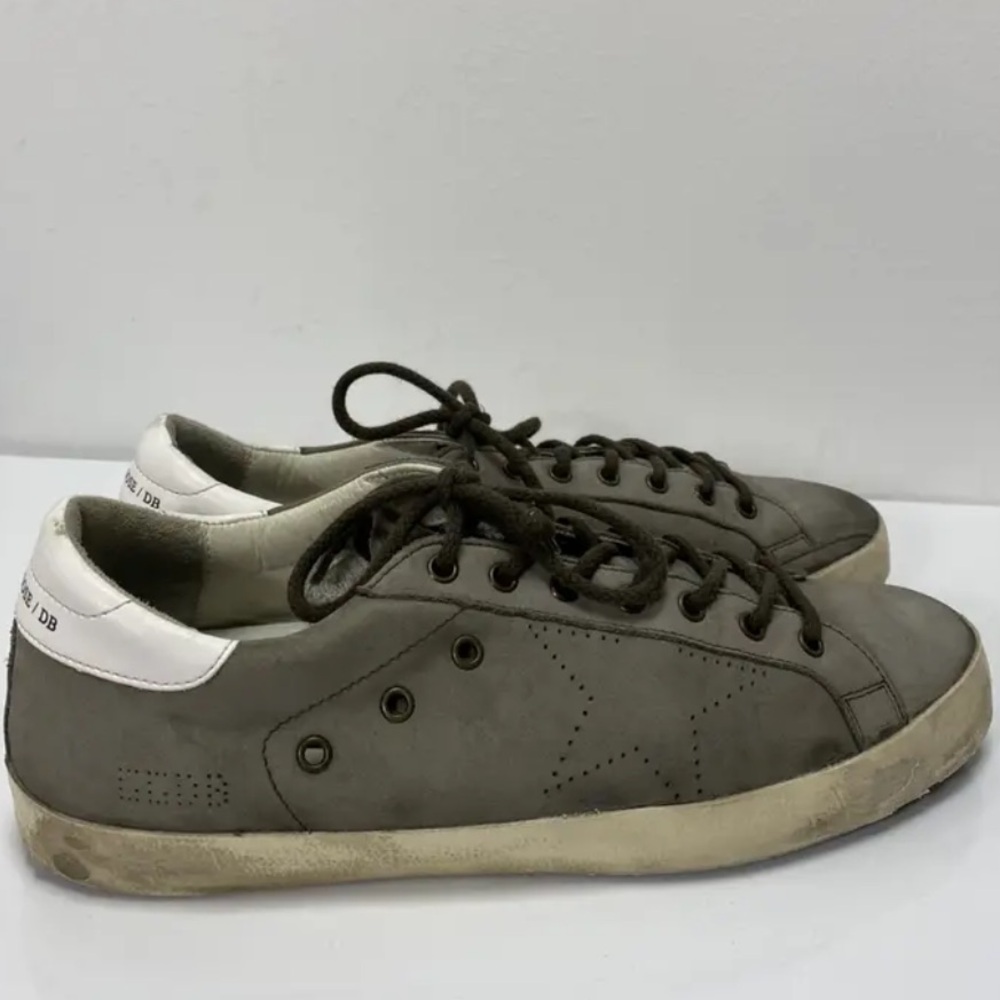 Golden Goose Gray Superstar Leather Sneakers / Trainers Never Worn Size 9.5